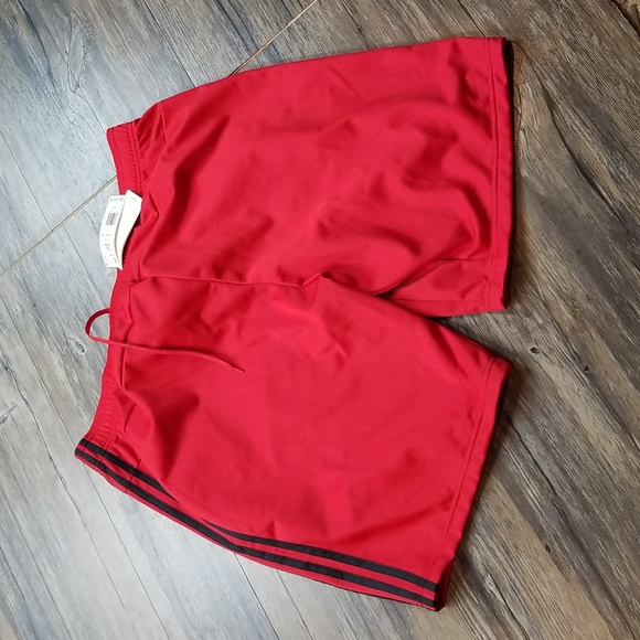 New Adidas Shorts, 2 xl - Picture 4 of 4